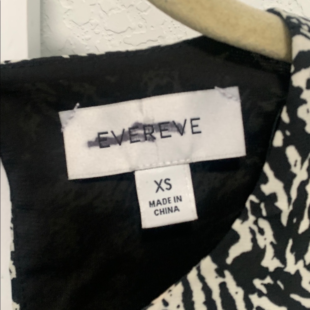 Evereve Black White Boho Print Cap Sleeve Mini Dress Size XS - Picture 4 of 10